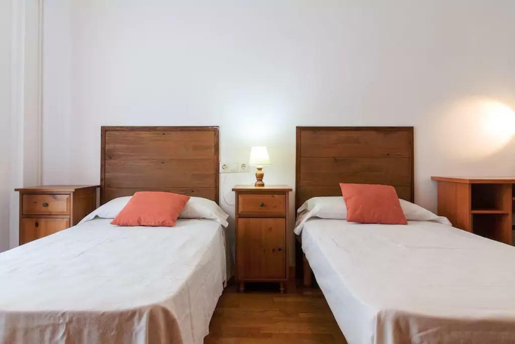 Ca La Gloria Bed & Breakfast Vilabertrán